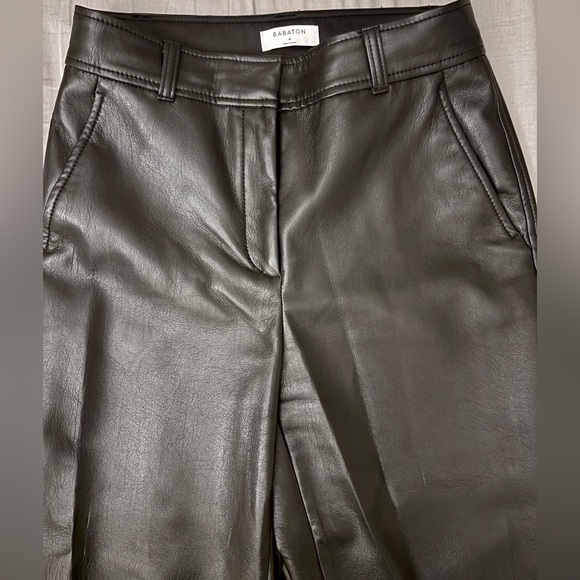 Aritzia Pants - Aritzia Babaton Black Cropped Pants